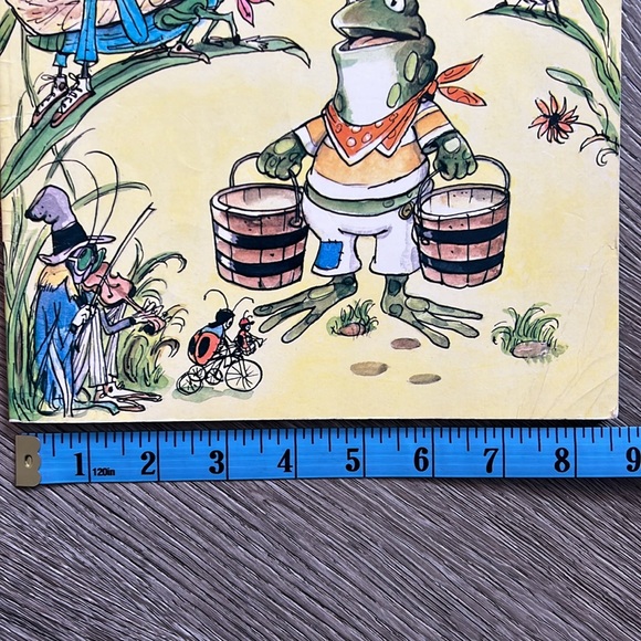 VINTAGE golden book, Little Toad to the Rescue, a kids paperback 1970’s - Picture 15 of 17